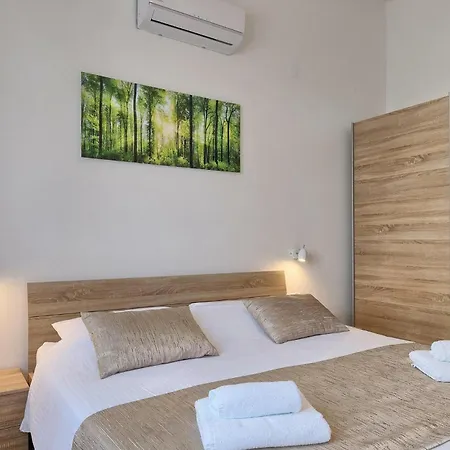 Ferienhaus San Demich Pula