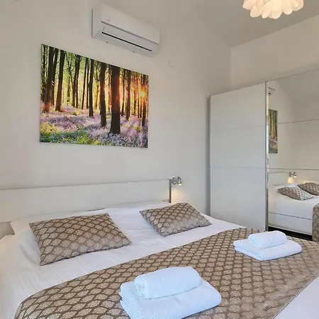 San Demich Holiday home *