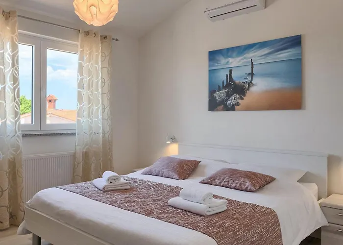 San Demich Casa de Férias Pula