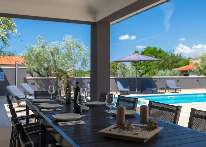 Casa de Férias San Demich Pula